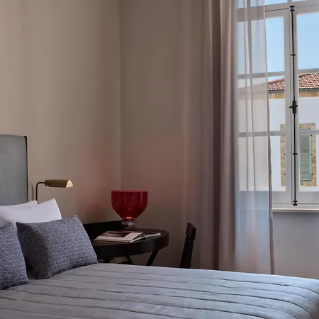 Hotel Amyth Of