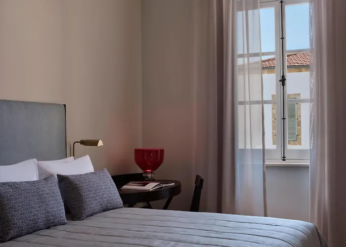 Amyth Of 니코시아